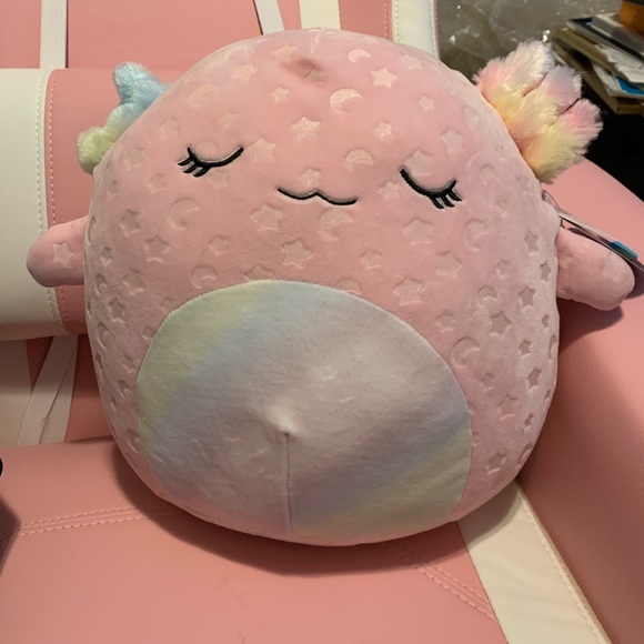 NWT Target Exclusive Glow in the Dark Celestial Axolotl Squishmallow - Picture 2 of 5